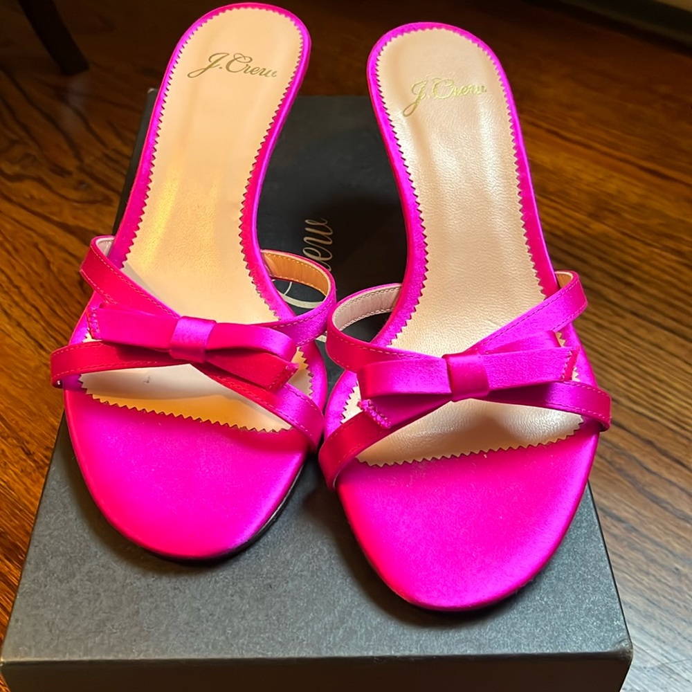 Brand new satin strap y bow mule sandal from J. Crew in bright berry size 5 1/2
